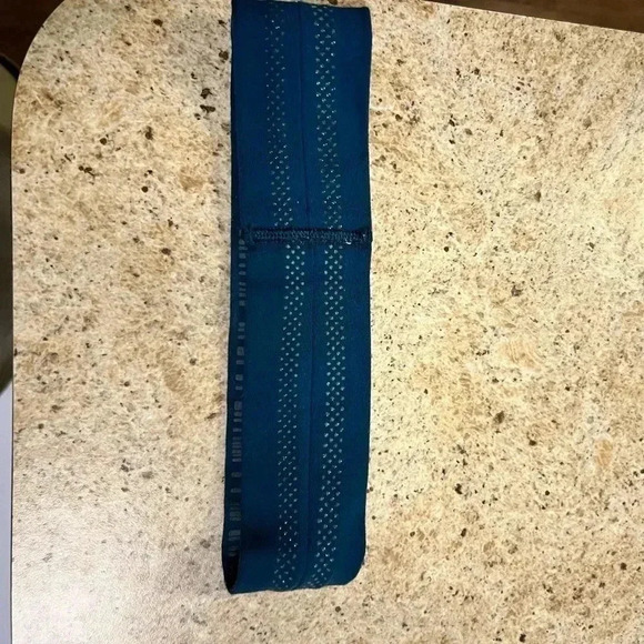 Lululemon Headband - Picture 3 of 3